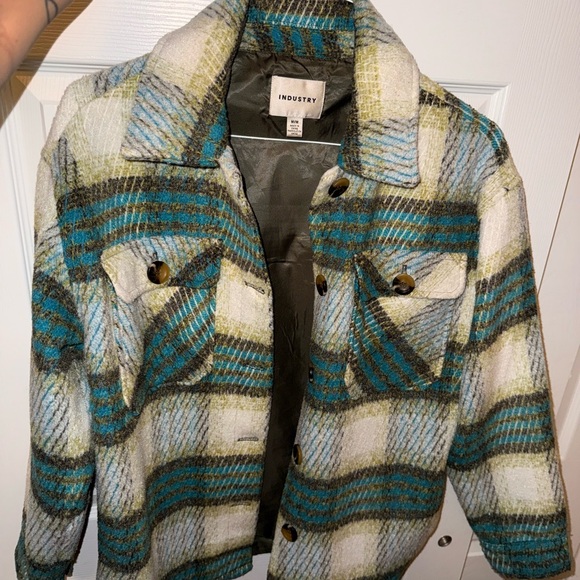 Women's Plaid Flannel Shirt Jacket - Picture 1 of 5